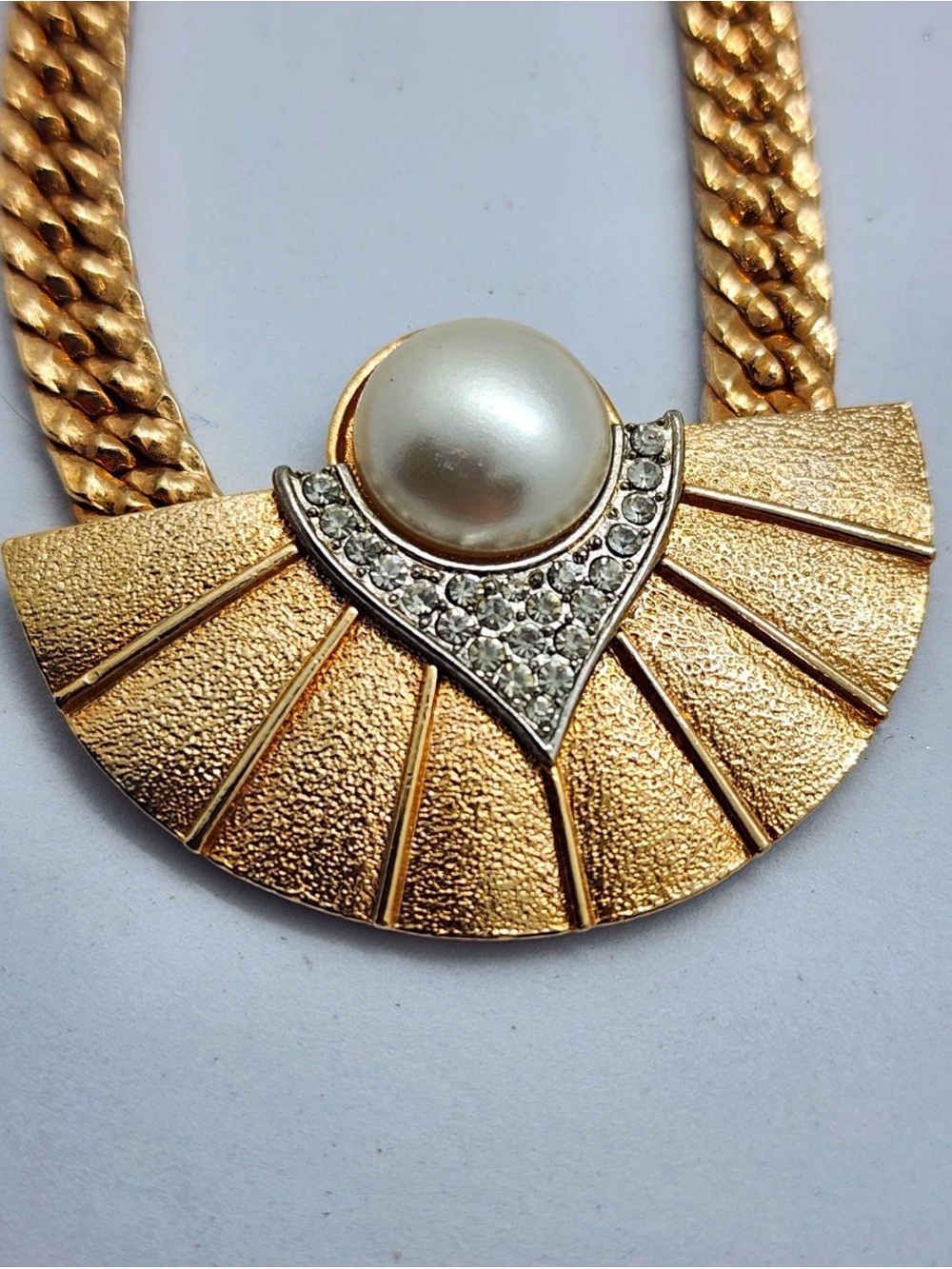 Vintage Park Lane Art Deco Fan Pendant Choker Necklace